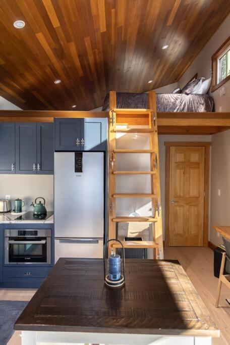 Kingfisher Manor Villa ซูค ภายนอก รูปภาพ