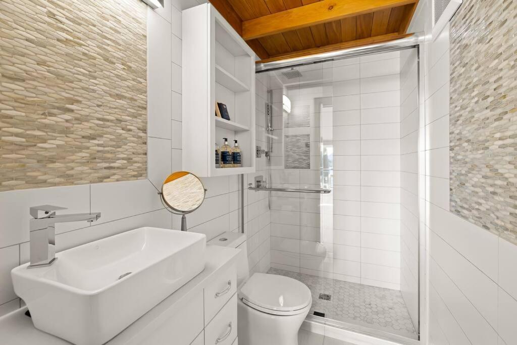 Kingfisher Manor Villa ซูค ภายนอก รูปภาพ