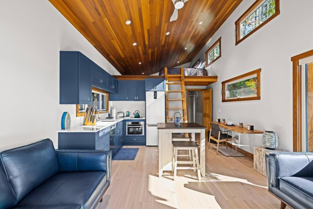 Kingfisher Manor Villa ซูค ภายนอก รูปภาพ
