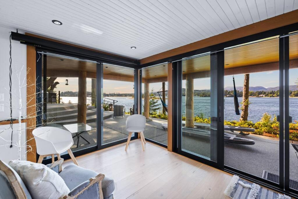 Kingfisher Manor Villa ซูค ภายนอก รูปภาพ